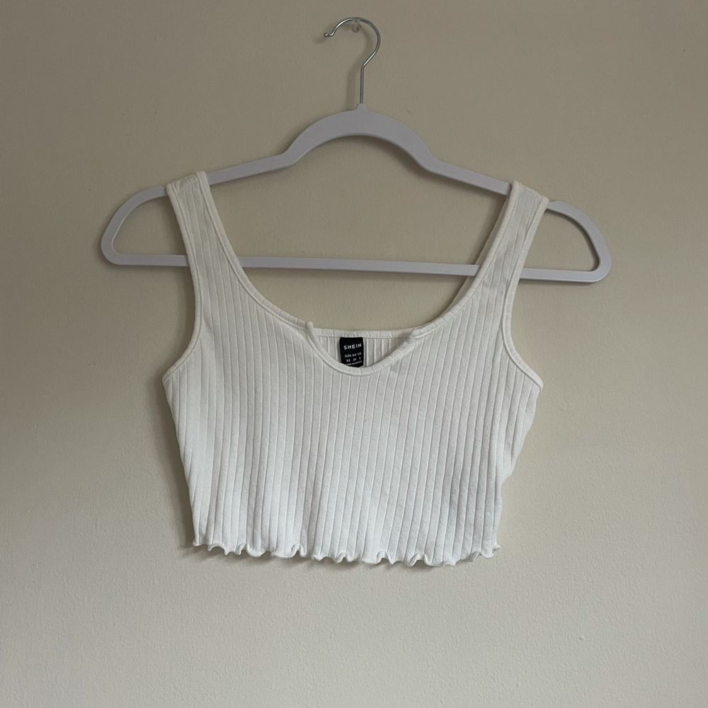 ✨SHEIN White Tank Top✨